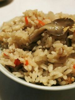めんつゆで簡単☆舞茸の炊き込みご飯♪-レシピのメイン写真