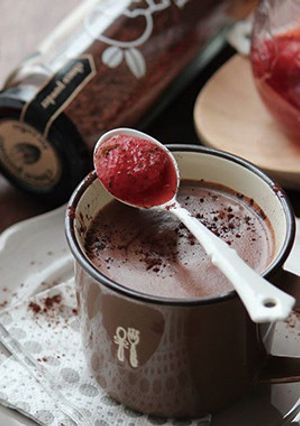 ストロベリー・ラム・ホットチョコレート-レシピのメイン写真
