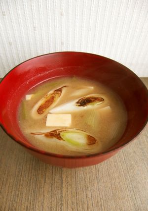 焼き葱と豆腐のコク旨お味噌汁*-レシピのメイン写真