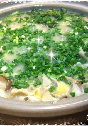 ふわっととろろ芋のたっぷりきのこ鍋-レシピのメイン写真
