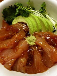 まぐろとアボカドのなめこ醤油寿司-レシピのメイン写真