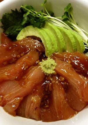 まぐろとアボカドのなめこ醤油寿司-レシピのメイン写真