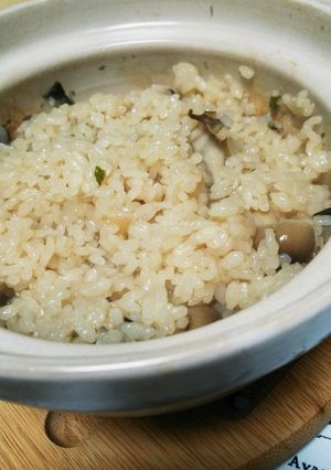 簡単☆一人分の土鍋で炊き込みご飯-レシピのメイン写真
