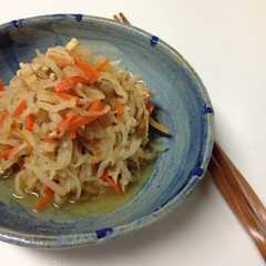 รูปของ 大人気常備菜！豚肉入り切り干し大根の煮物