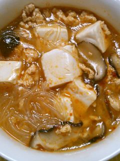 豆腐と 春雨 鶏挽き肉の ピリ辛スープ!-レシピのメイン写真