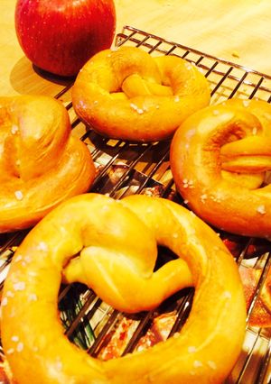ドイツパン スイスパン プレッツェル-レシピのメイン写真