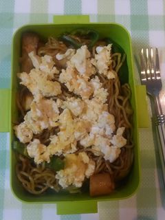 レンジで!オムカレー焼きそば-レシピのメイン写真