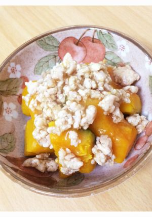 鶏ひき肉とホクホクかぼちゃの煮物♪-レシピのメイン写真