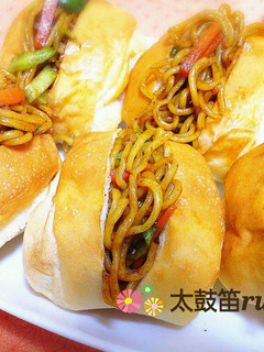 お弁当に♪焼きそばパン-レシピのメイン写真