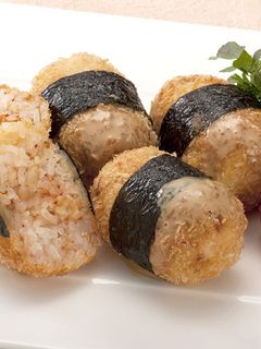 餅入りおむすびころころコロッケ-レシピのメイン写真