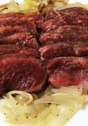馬肉のミディアムレアステーキ♡-レシピのメイン写真
