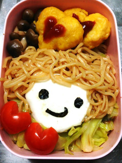 マルちゃん焼そば<たらこ>☆デコ弁-レシピのメイン写真