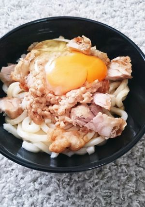 ランチに納豆釜玉うどん-レシピのメイン写真