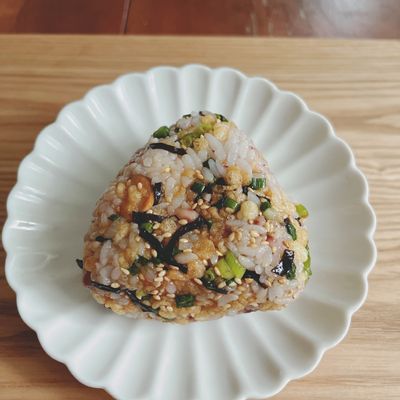 黄金のおにぎり M】尾西食品 携帯おにぎり 五目おこわ 45g 50個（1ケース
