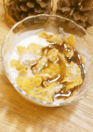 ヨーグルトで食べる✿こしあんフレーク-レシピのメイン写真