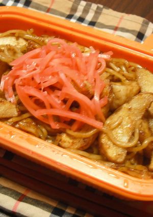 マルちゃん焼きそばで「栃木焼きそば」弁当-レシピのメイン写真