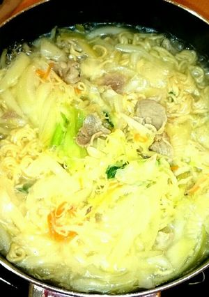 袋ラーメンで簡単❗野菜たっぷりラーメン鍋-レシピのメイン写真