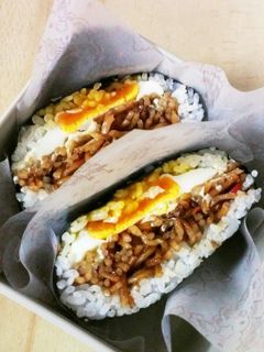 がっつりおにぎらず~ソース焼きそば~-レシピのメイン写真
