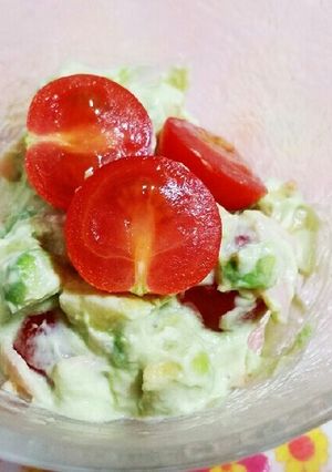 アボカドとミニトマトのヨーグルトサラダ-レシピのメイン写真