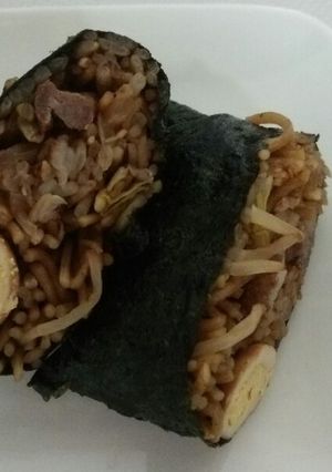 時短！そばめしおにぎらず-レシピのメイン写真