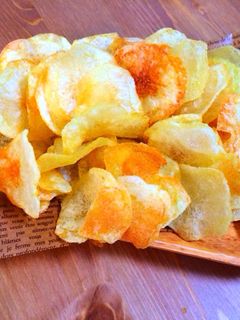 手作りおやつ♪じゃがいも消費ポテトチップ-レシピのメイン写真