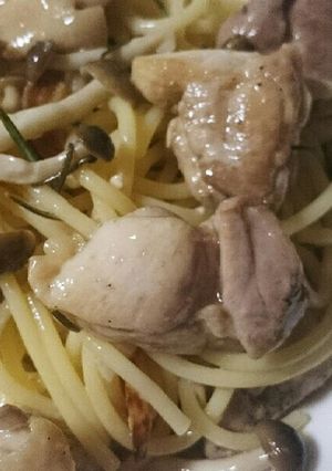 鳥もも肉のパスタ ローズマリーの香り-レシピのメイン写真