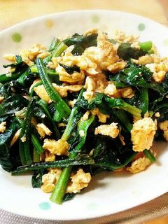 ほうれん草と卵のオイマヨ炒め-レシピのメイン写真