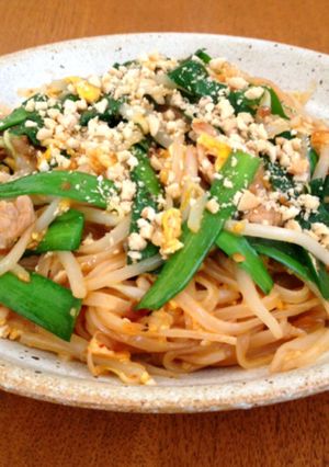 パッタイ☆市販ペーストでタイ風焼きそば-レシピのメイン写真