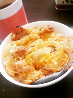 焼き鳥とめんゆつで簡単親子丼もどき-レシピのメイン写真