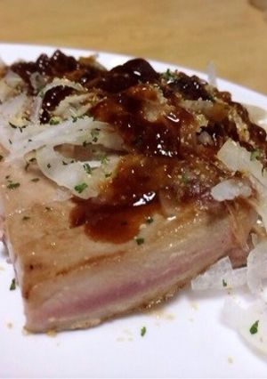 マグロのたたき?ステーキ?(´>∀<`)-レシピのメイン写真