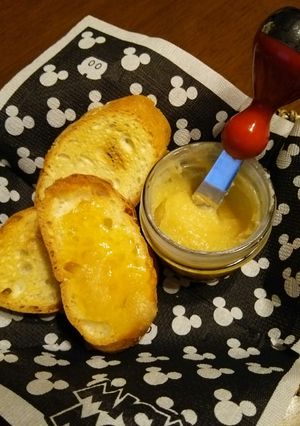 トーストに！ココナッツオイル×蜂蜜♪-レシピのメイン写真