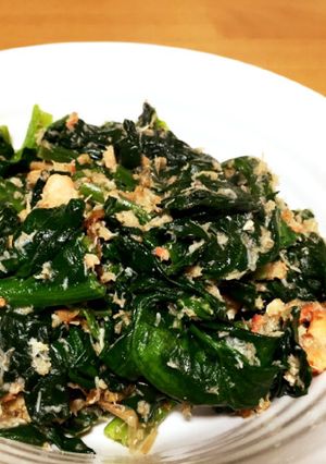 超カンタン！ほうれん草とカニ缶の炒め物-レシピのメイン写真