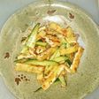 油揚げとキュウリの梅和え
