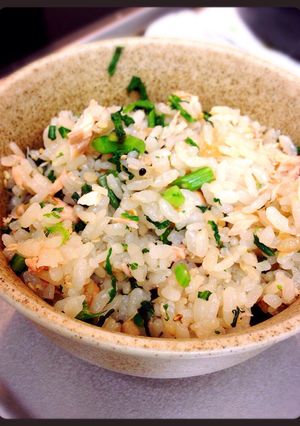 鮭と春菊の混ぜ御飯-レシピのメイン写真