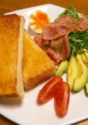 カフェ風☆厚切りトーストのモーニング-レシピのメイン写真