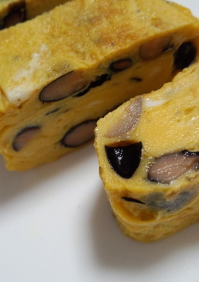 黒豆煮入り卵焼き-レシピのメイン写真