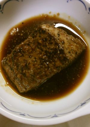 マグロの黒こしょう焼き ニンニク醤油ダレ-レシピのメイン写真