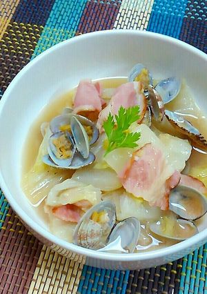 白菜とあさりのコンソメ蒸し-レシピのメイン写真