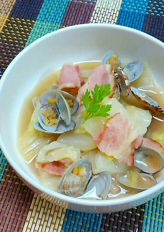 白菜とあさりのコンソメ蒸し-レシピのメイン写真