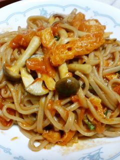 しめじと油揚げのナポリタンうどん-レシピのメイン写真