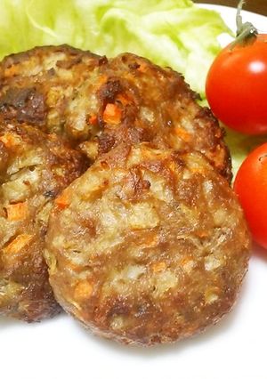 卵・小麦不使用だけどまとまる♡ハンバーグ-レシピのメイン写真