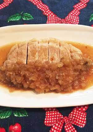 簡単☆新玉ねぎのポークステーキ☆-レシピのメイン写真