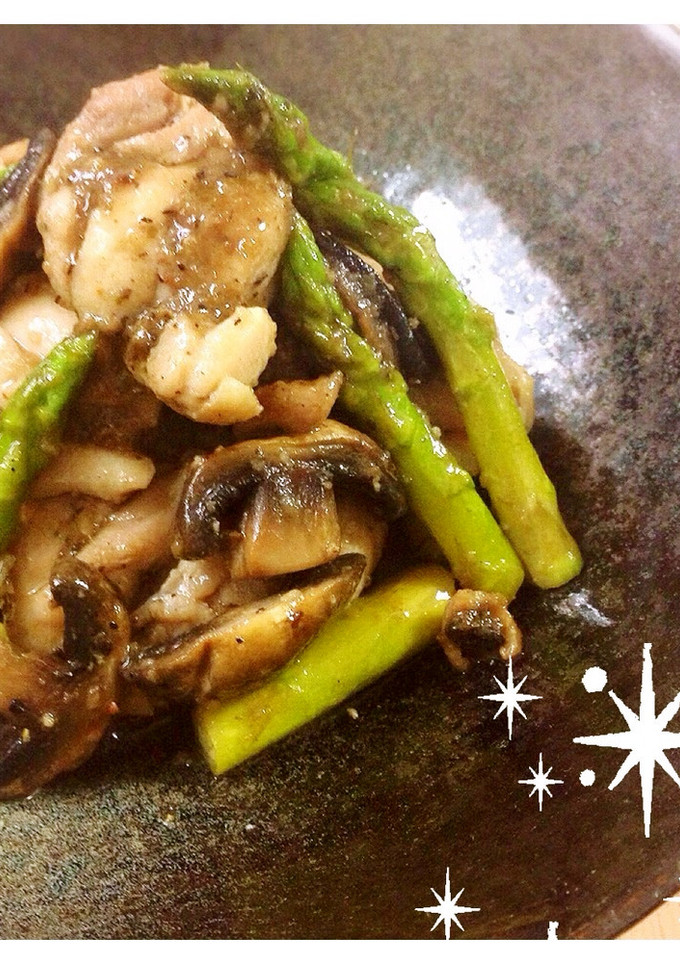 旨ジューシー*鶏とアスパラの塩バター炒め-レシピのメイン写真