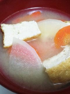 おばあちゃんの味♡根菜と厚揚げの味噌汁-レシピのメイン写真
