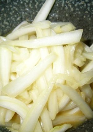 白菜の芯の辛子漬け-レシピのメイン写真