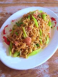 セロリとベーコンのマヨ醤油レモン焼きそば-レシピのメイン写真