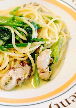 牡蠣とほうれん草のレモンクリームパスタ-レシピのメイン写真
