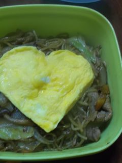 愛情たっぷり焼きそば弁当-レシピのメイン写真