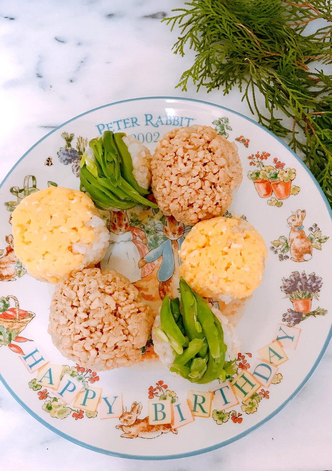 ♡鶏そぼろ卵そぼろ手まり寿司-レシピのメイン写真