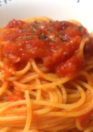 トマトソースのシンプルパスタ-レシピのメイン写真